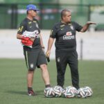 COM RICARDO POMBO